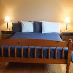 Holiday Homes *
