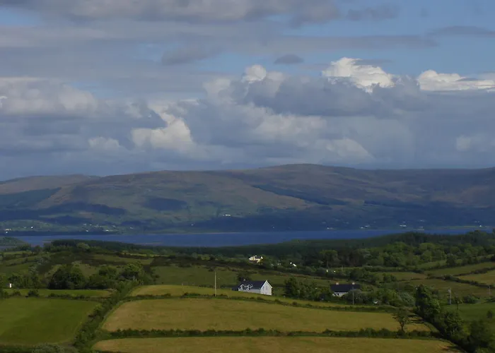 펜션 Holiday Homes